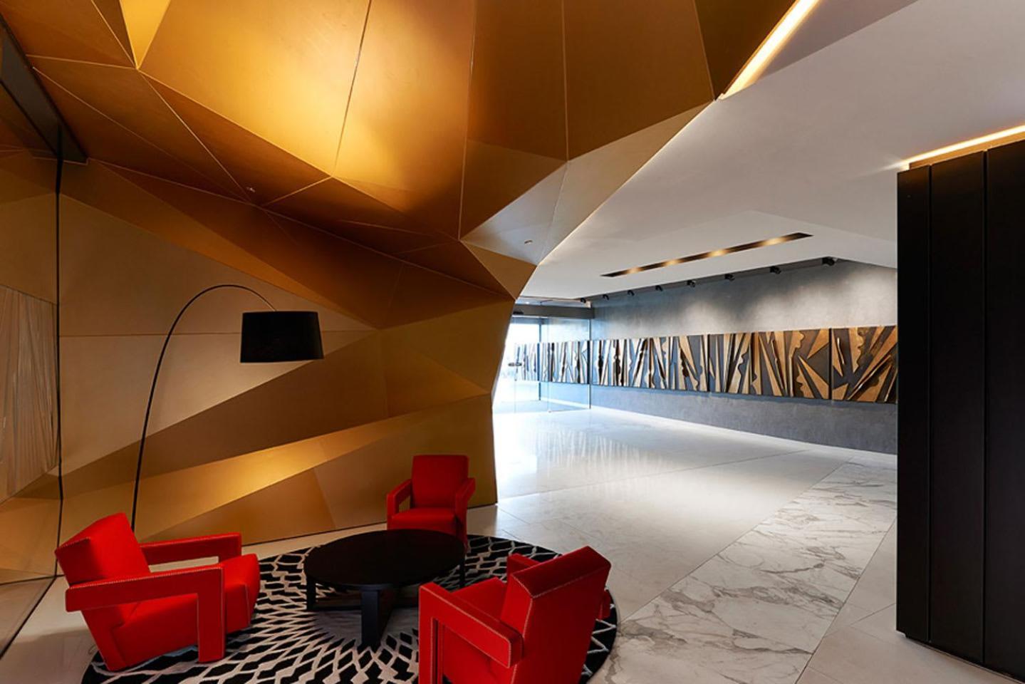 A Chic & Comfy 2Br Apt Near Federation Square メルボルン エクステリア 写真